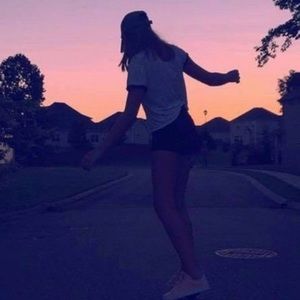 Meet your Posher, Sandy